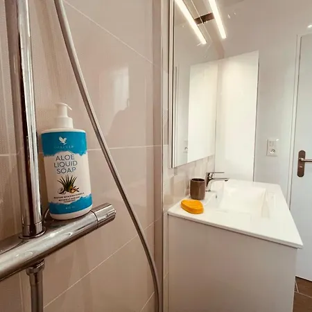 Villashomeclet - Palm Villa *