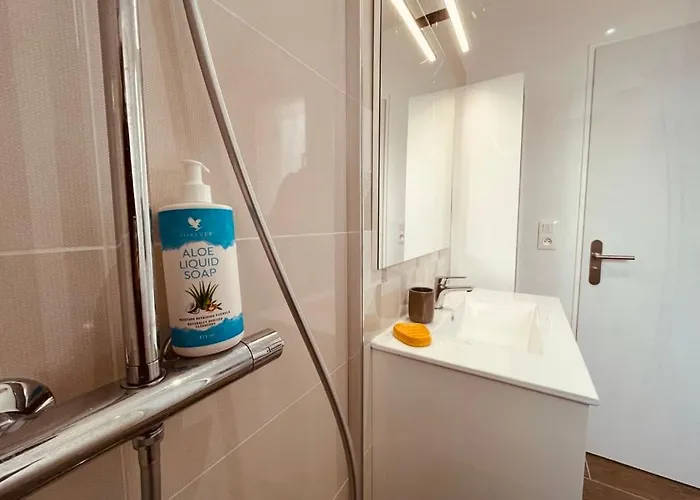 Villashomeclet - Palm Villa *